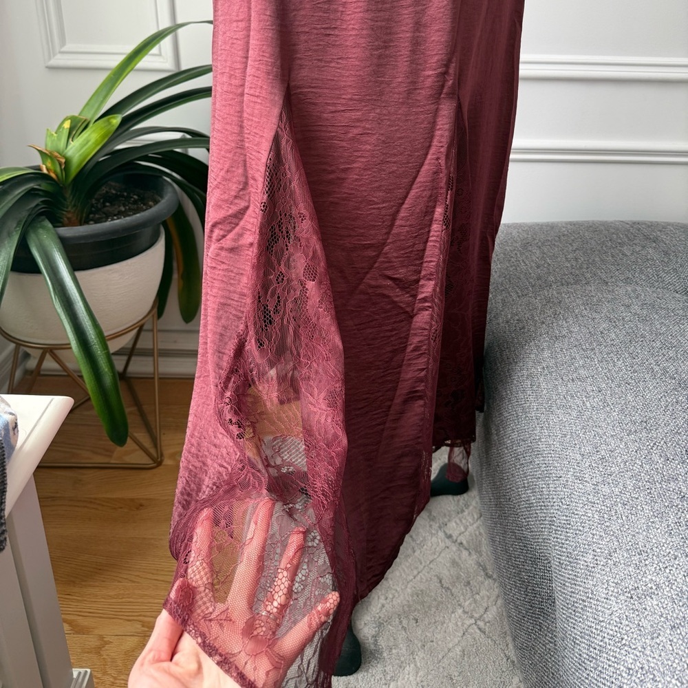 Betsey Johnson Burgundy Midi Dress - Picture 6 of 9